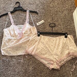 Women’s XXL Pink Floral Lace Trim Sleepwear Set